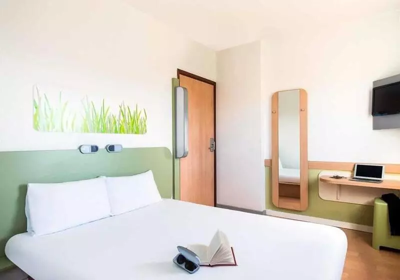 هتل Ibis Budget Leeds Centre Crown Point Road