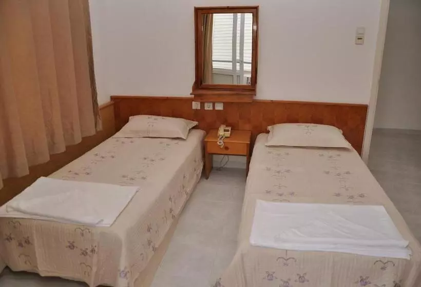 ホテル Kleopatra Beach Yildiz