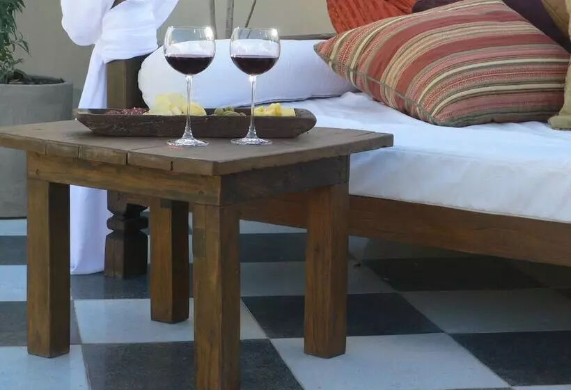 Magnolia Hotel Boutique