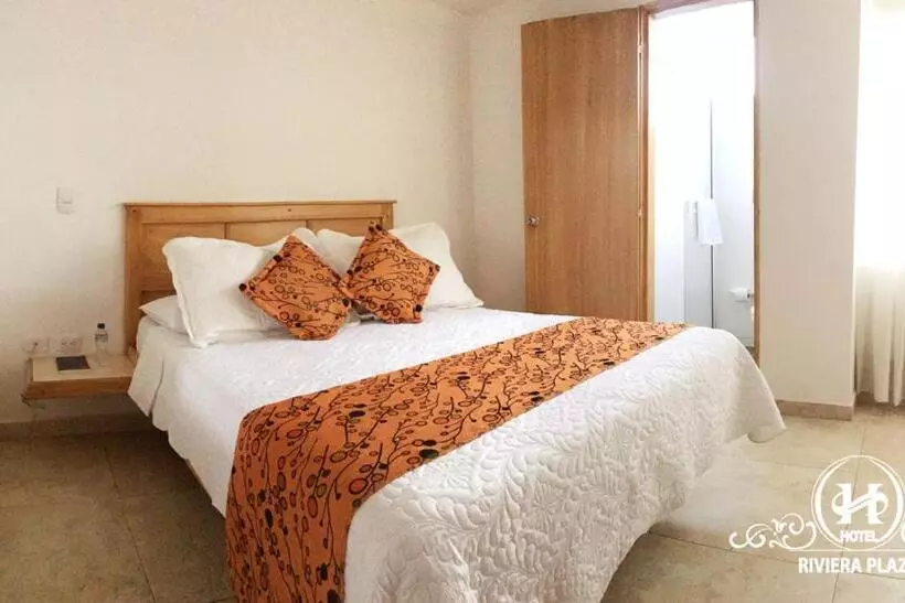 호텔 Riviera Plaza