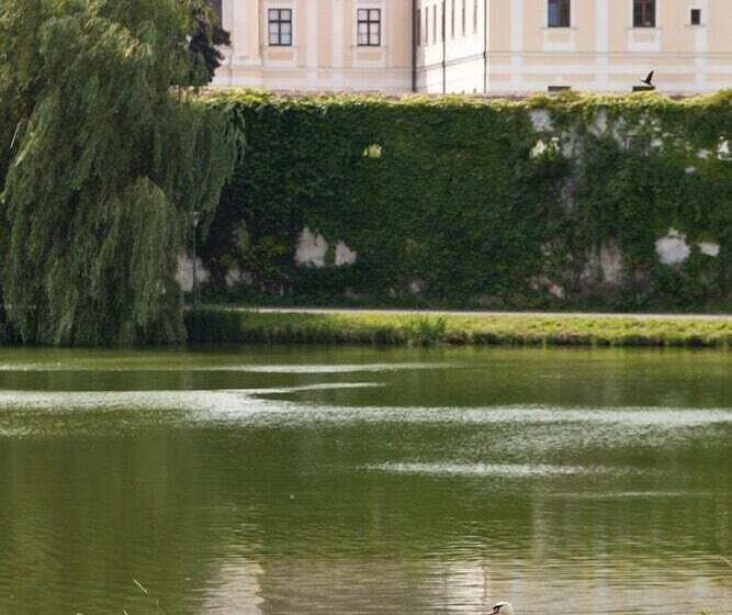 בית מלון כפרי Schüttkasten Geras