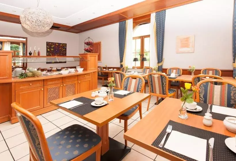 Отель Schutzenburg