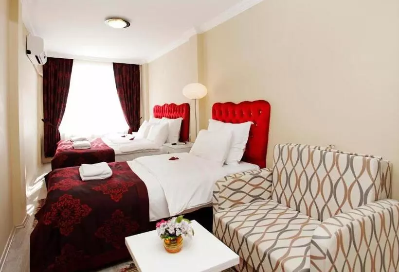 Spinel Hotel   Old City
