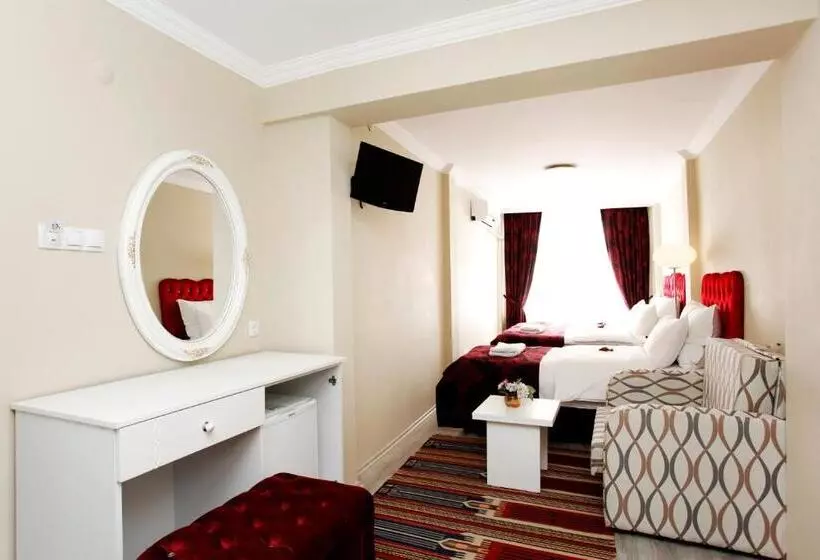 Spinel Hotel   Old City