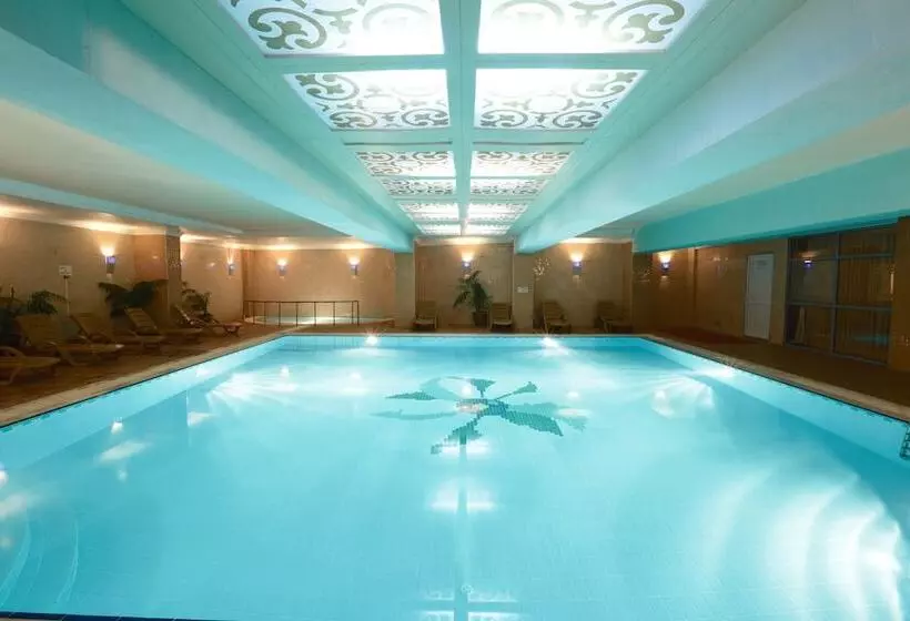 Insula Resort & Spa   All Inclusive