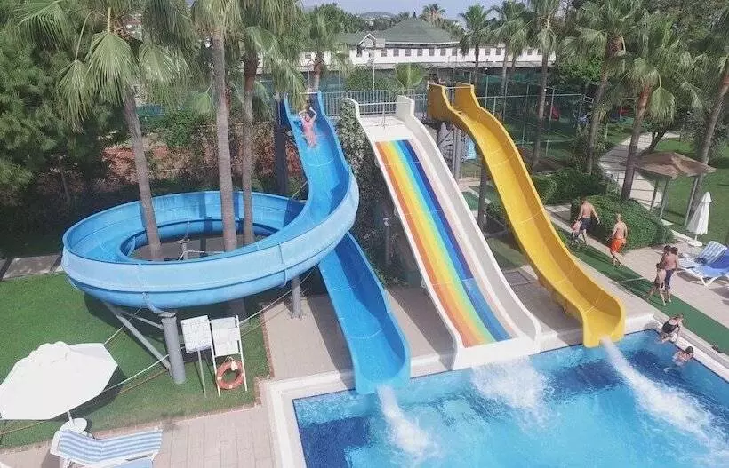 Insula Resort & Spa   All Inclusive