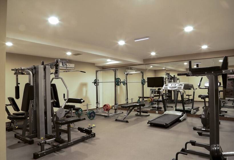 Insula Resort & Spa   All Inclusive