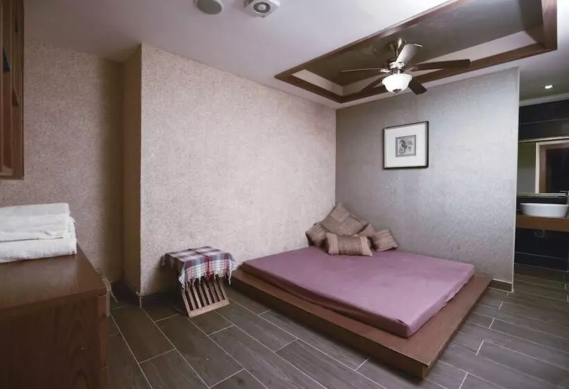 Insula Resort & Spa   All Inclusive