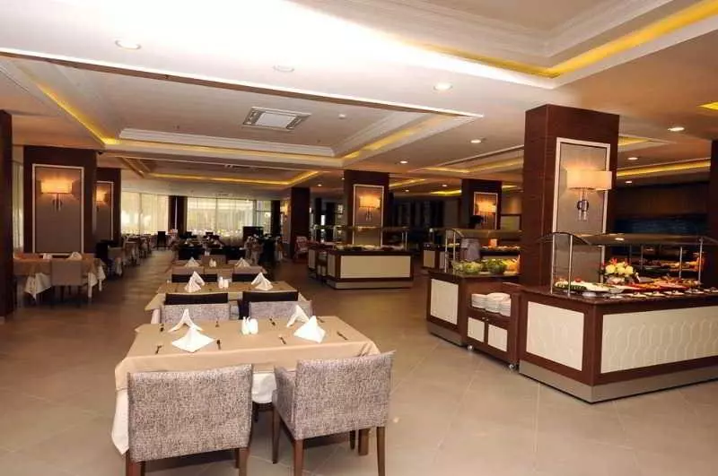 Insula Resort & Spa   All Inclusive