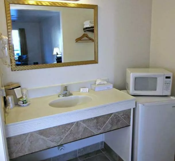 모텔 Wild Rivers Motorlodge