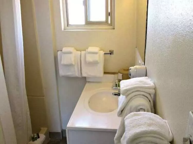 모텔 Wild Rivers Motorlodge