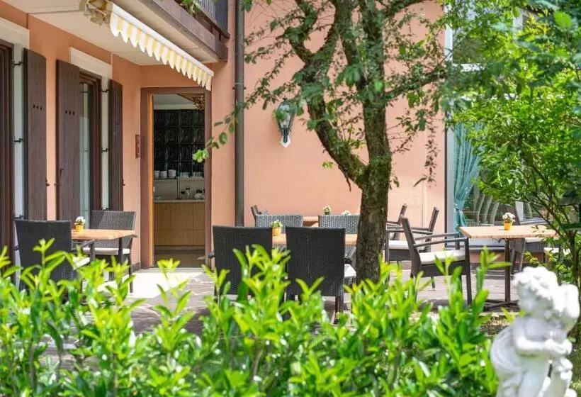 Пансион Haus Arenberg