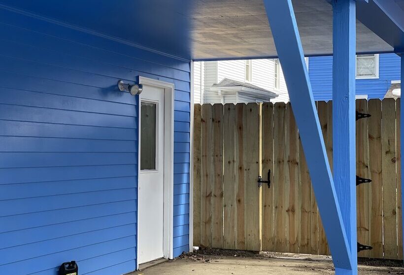 مبيت وإفطار Blues House