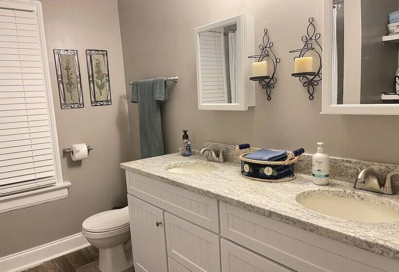 مبيت وإفطار Blues House