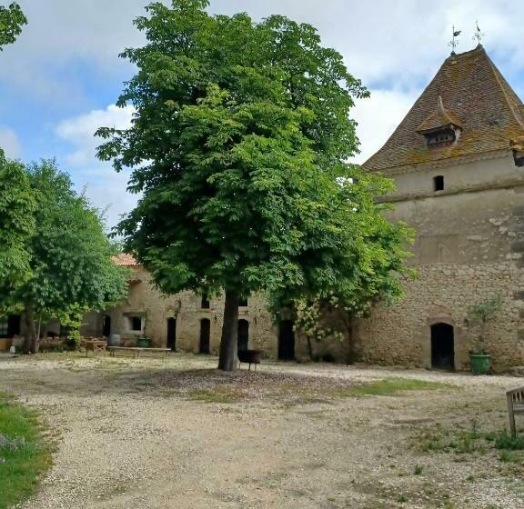 تختخواب و صبحانه Domaine L Esprit D Antan