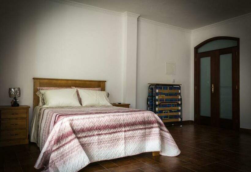 Hostel Encostas Do Douro