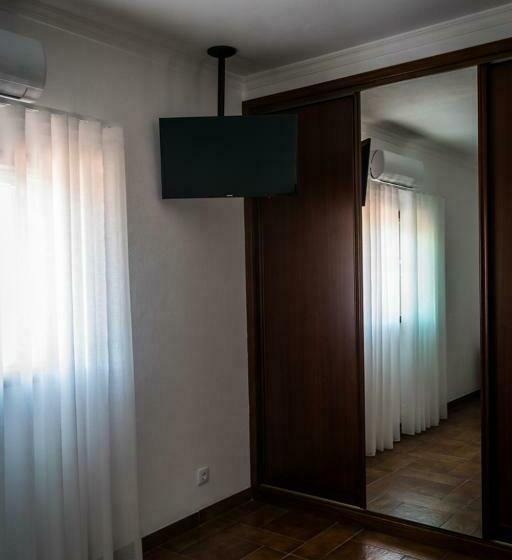 Hostel Encostas Do Douro