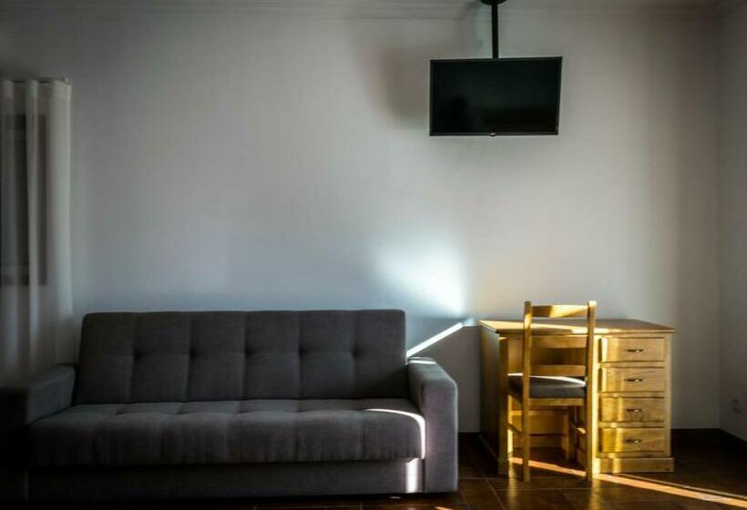 Hostel Encostas Do Douro