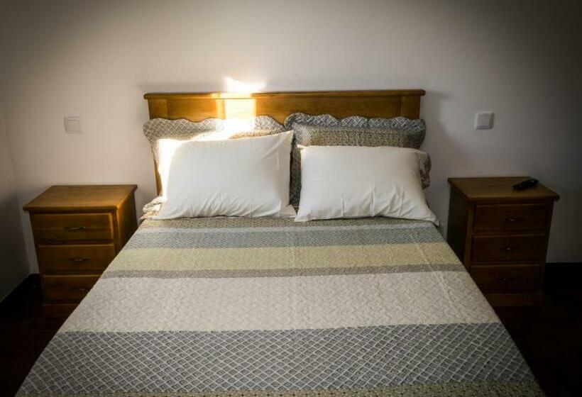 Hostel Encostas Do Douro