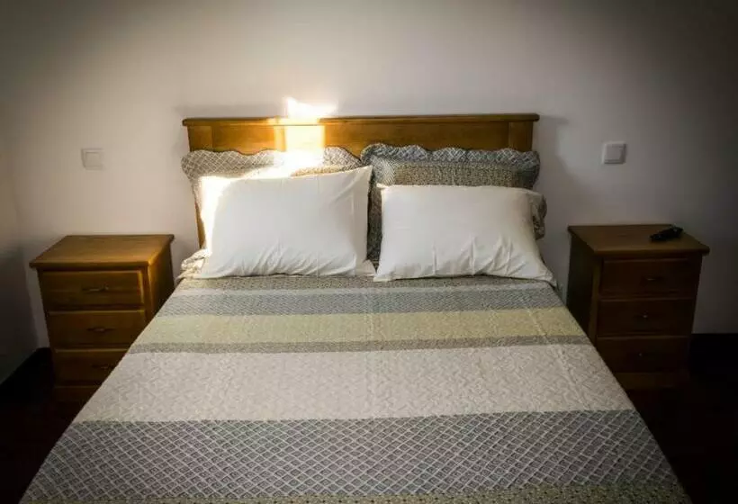 Hostel Encostas Do Douro