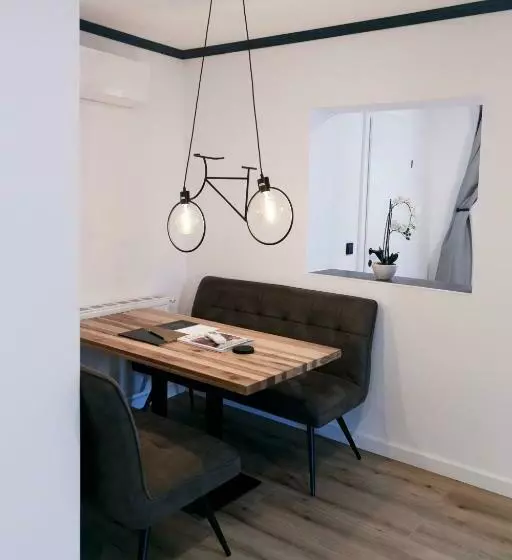 ホテル Kracher Ferienhaus Landhaus No 1   Inklusive Pool