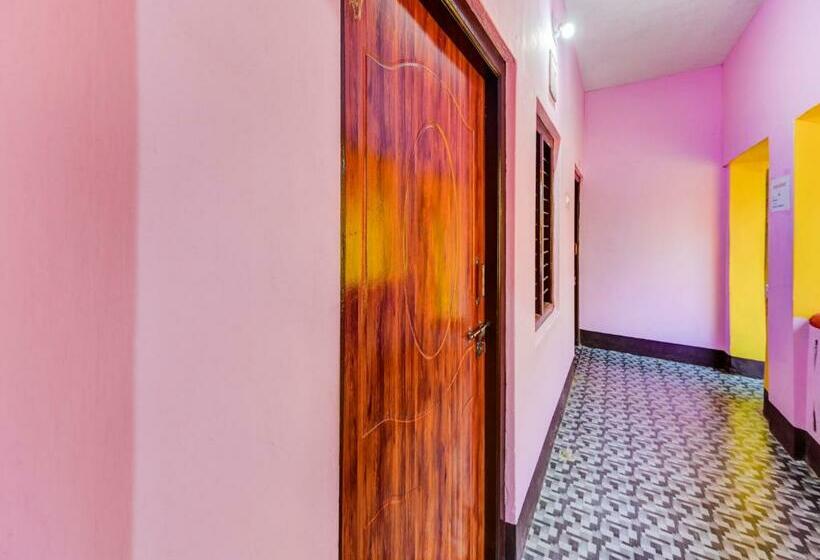 호텔 Oyo 84397 Anjana Residency