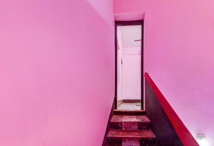 호텔 Oyo 84397 Anjana Residency