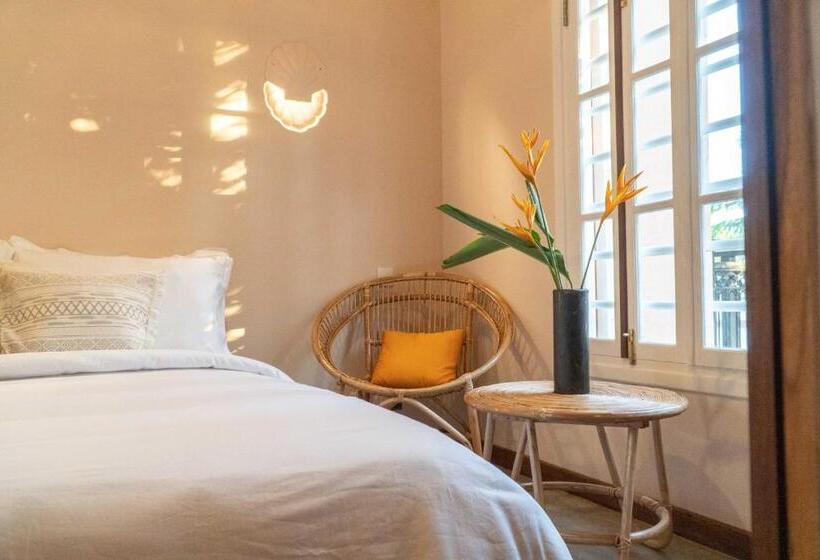 호텔 The Slow Vegan