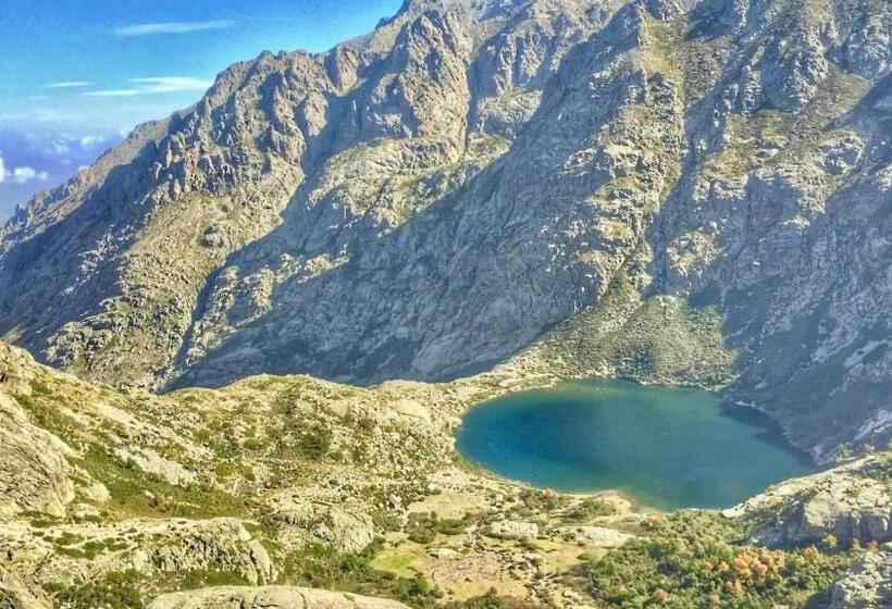 تختخواب و صبحانه Casa Petra Salga