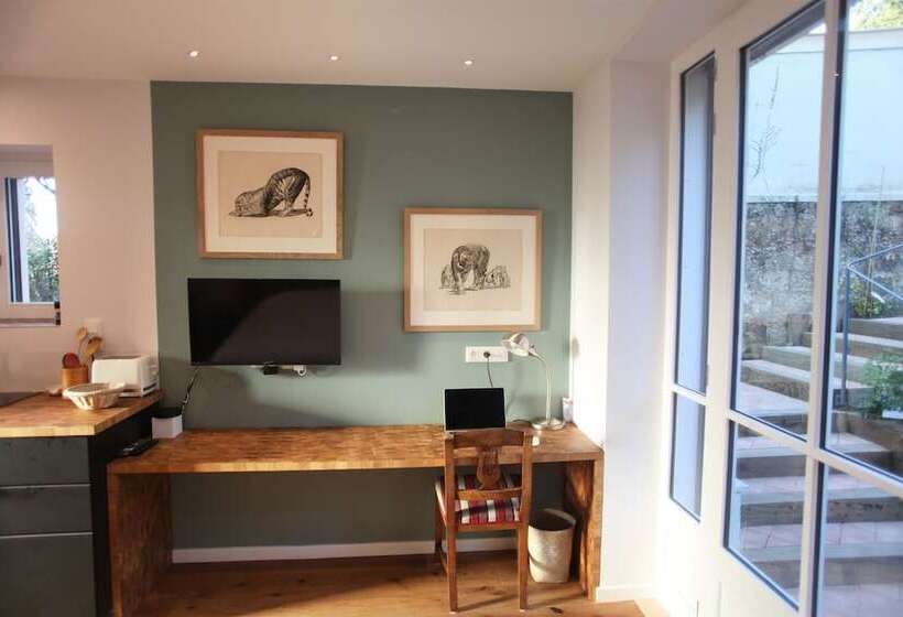 Nocleg ze śniadaniem Lyonest Chambre D Hôtes