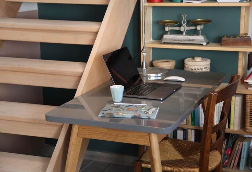 Nocleg ze śniadaniem Lyonest Chambre D Hôtes