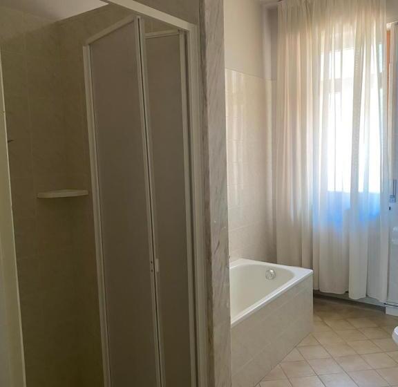 ホテル Albergo Leon D Oro