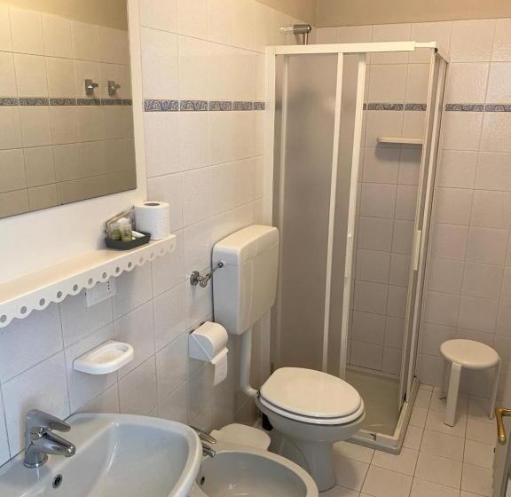 ホテル Albergo Leon D Oro