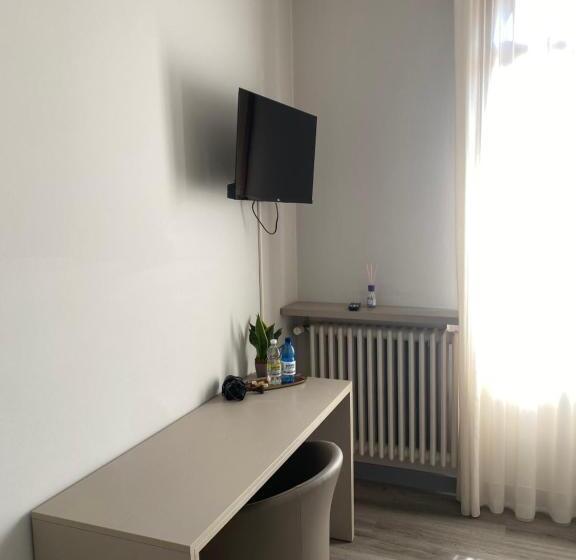 ホテル Albergo Leon D Oro