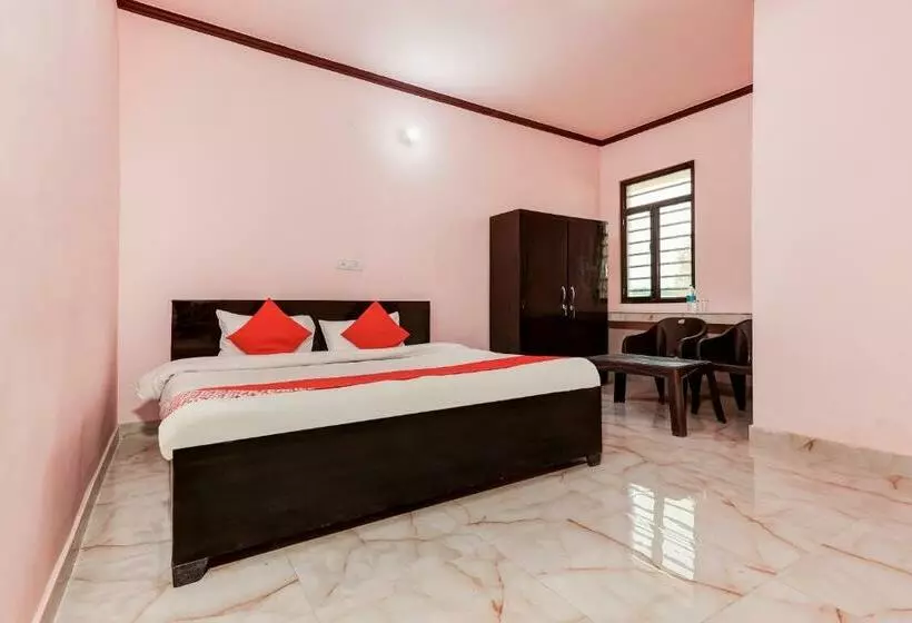 ホテル Spot On 84027 Balaji Hostel