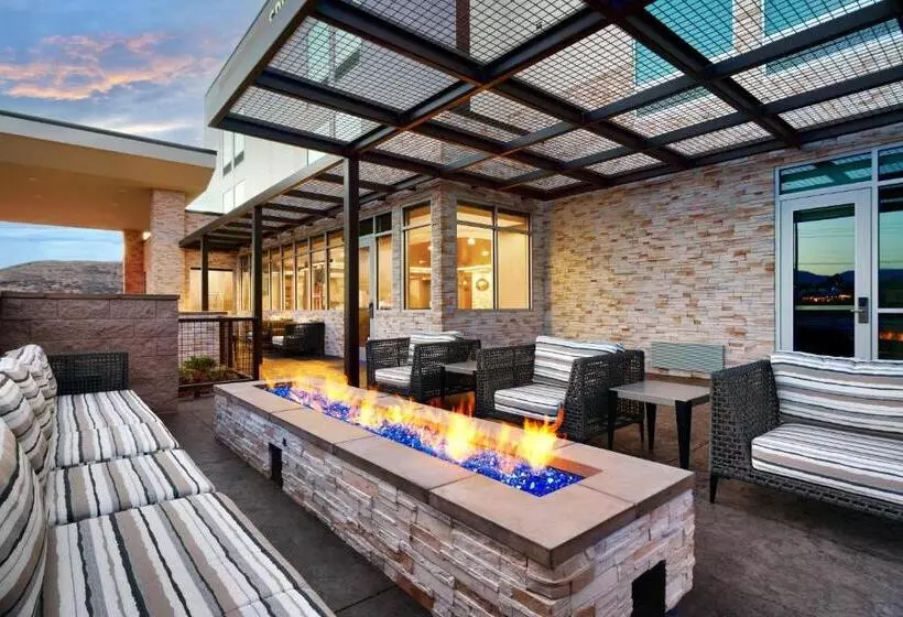 ホテル Springhill Suites By Marriott Cottonwood