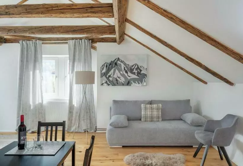 Innsbruck City Chalet