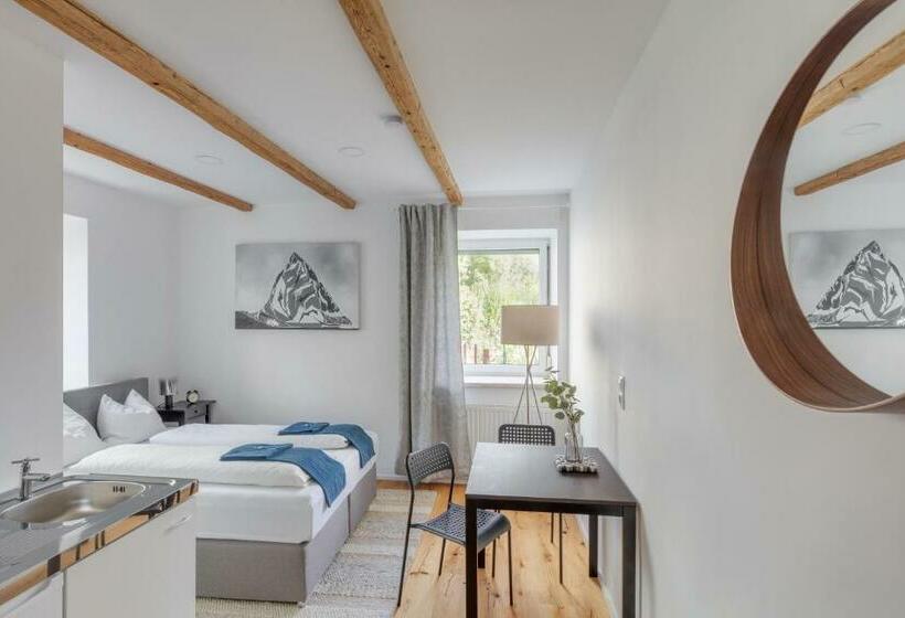 Innsbruck City Chalet