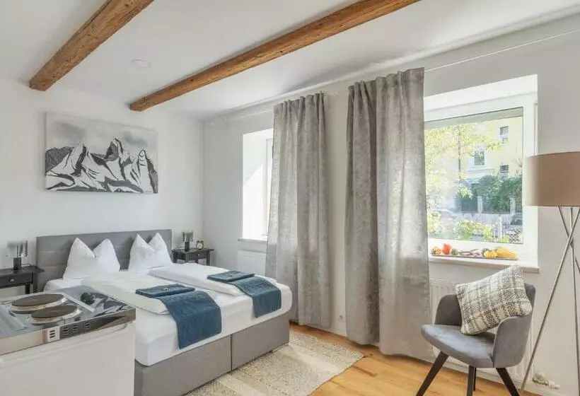 Innsbruck City Chalet