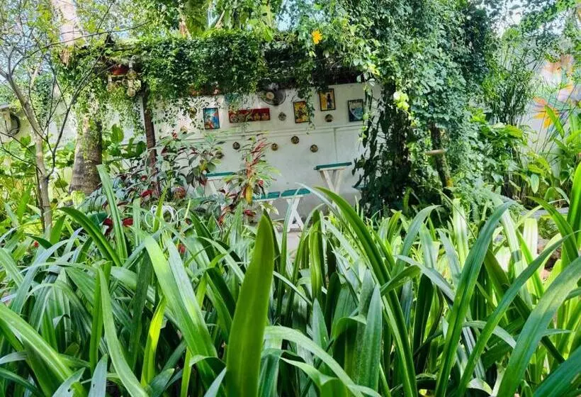 پانسیون Double Mango Villa