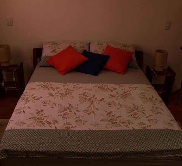 膳宿费 Hospedaria Chalés Das Acácias