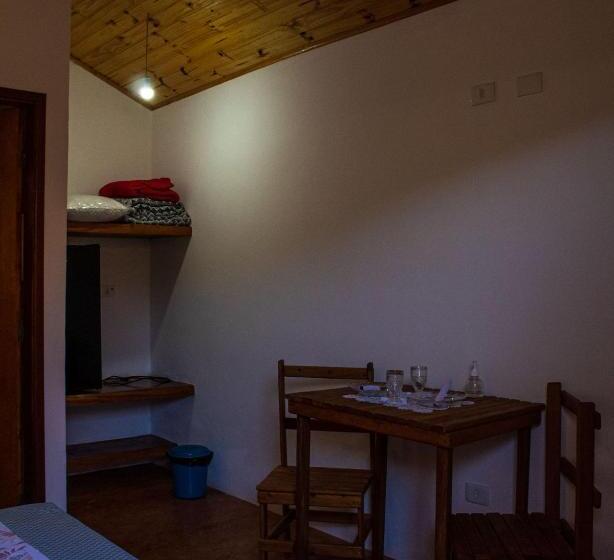 膳宿费 Hospedaria Chalés Das Acácias