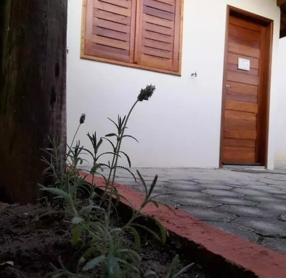 ペンション Hospedaria Chalés Das Acácias