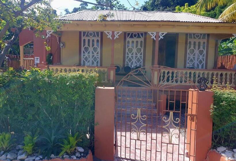 پانسیون Mesmerize Guest House