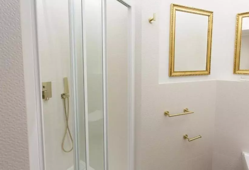 ペンション Parkhotel Vrbno