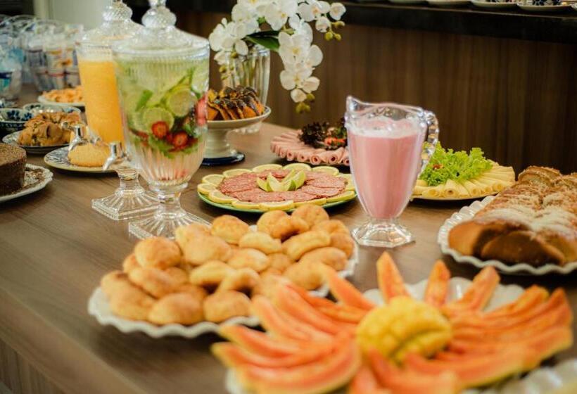 膳宿费 Pousada Saint Diniz