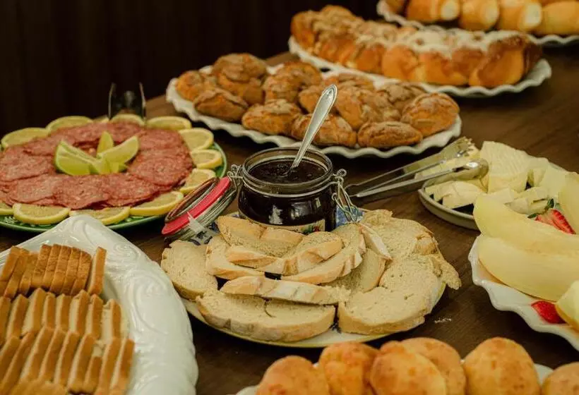 Majatalo Pousada Saint Diniz