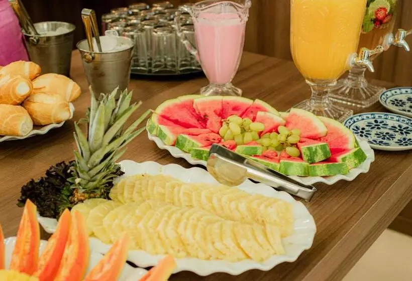 Majatalo Pousada Saint Diniz