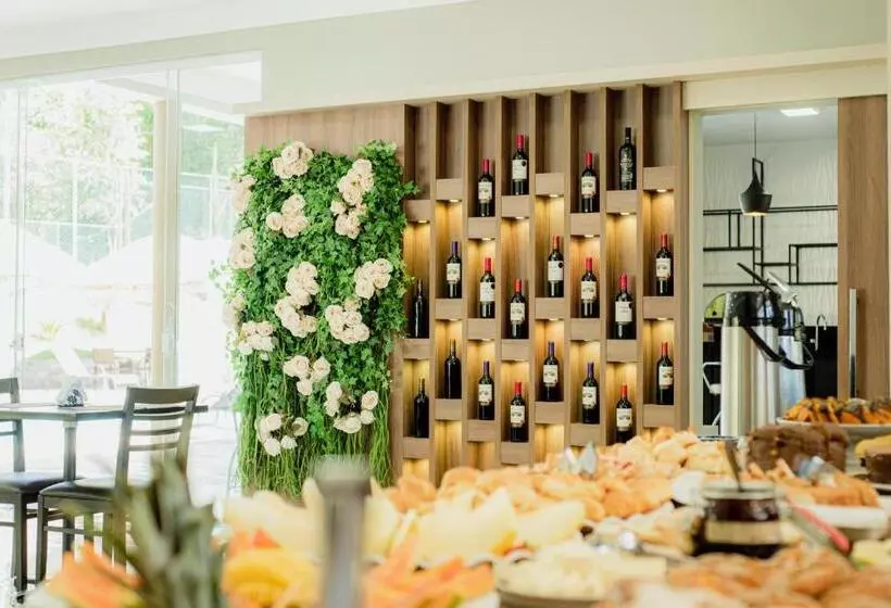 Majatalo Pousada Saint Diniz