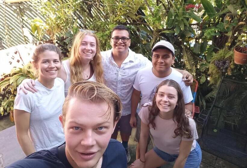 پانسیون Rabin Itzam